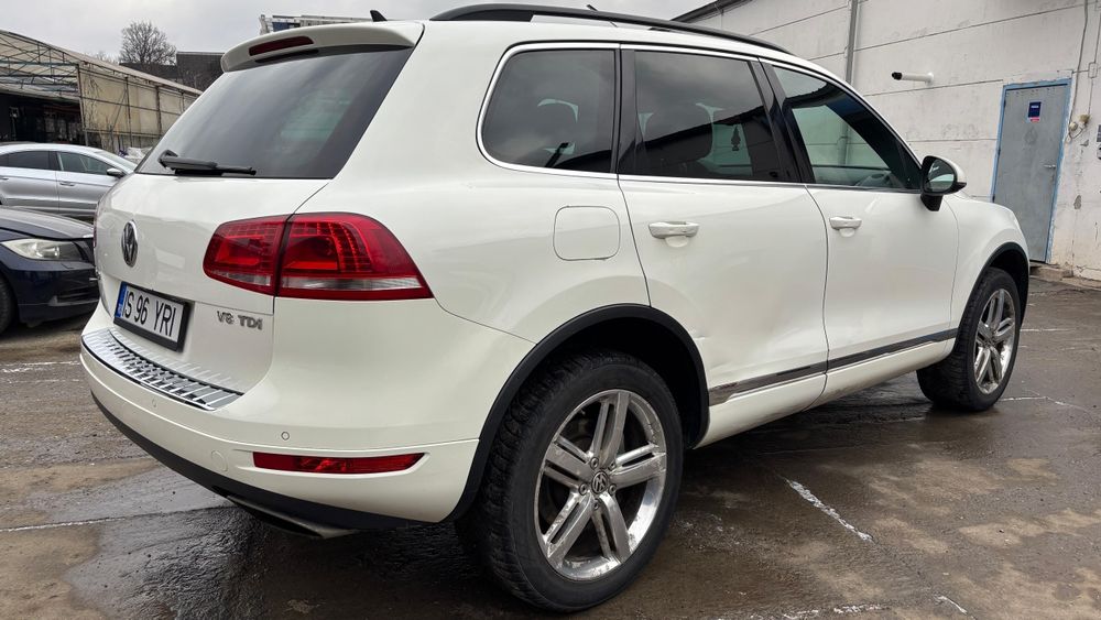 VW Touareg V8 4.2 2012