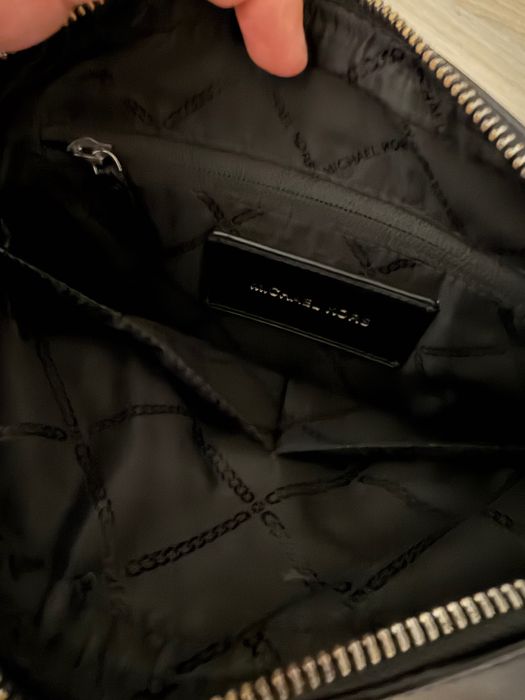 Мъжка чантичка Michael Kors