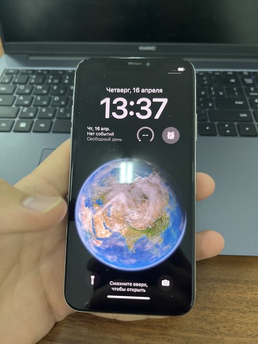 Iphone X менялся акум и экран
