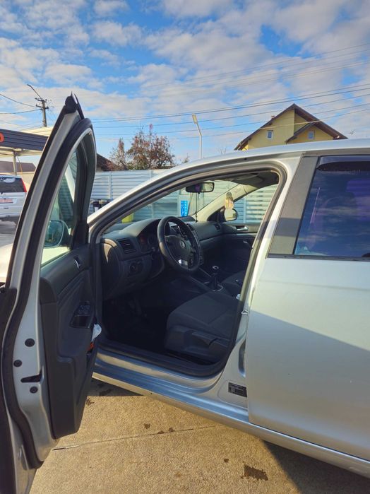 Volkswagen Jetta Comfortline 2008 - Benzină + GPL