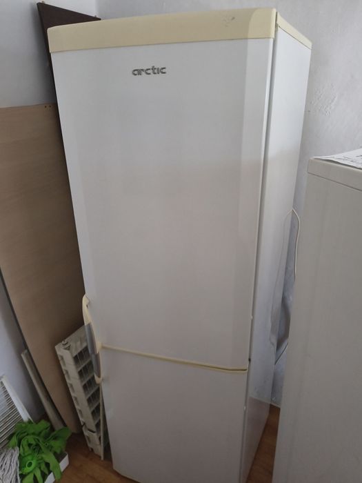Combina frigorifica Arctic
