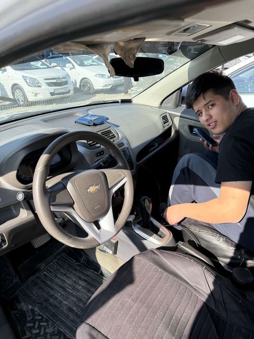 Chevrolet Cobalt 2013-yil