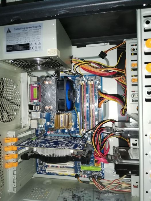 Game club uchun 10dona kompyuter