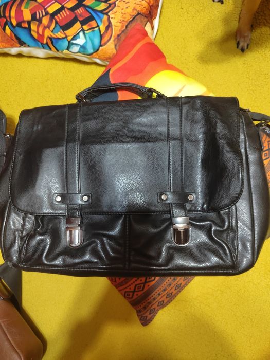 Сумки для ноутбука и прогулки