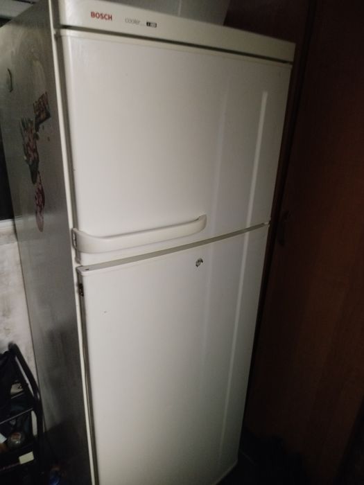 Продам холодильник Bosh