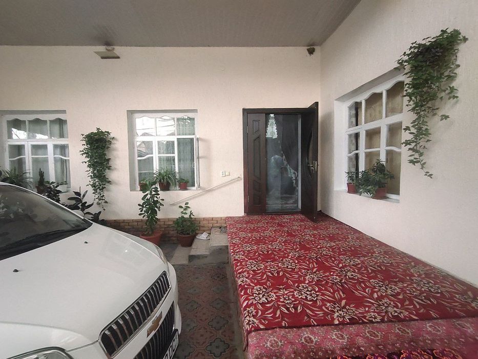 Продается участок с домом.Кибрай .Набережная