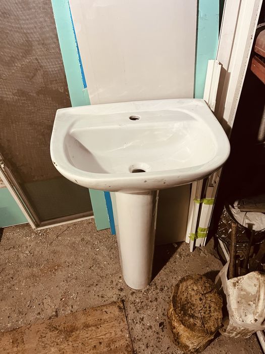 Продам Раковину не дорого