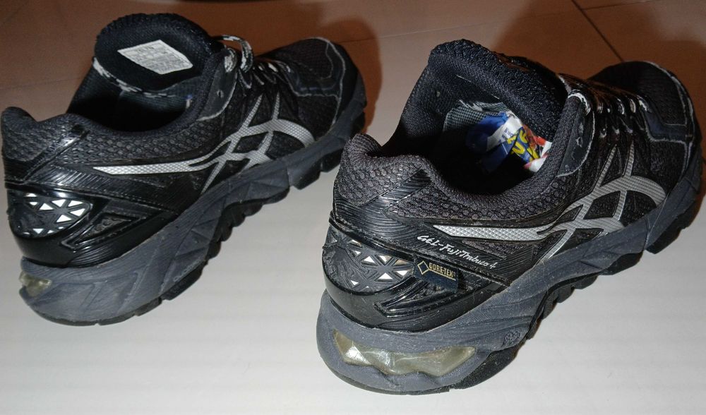 Asics GORE-TEX® №38 оригинални маратонки.