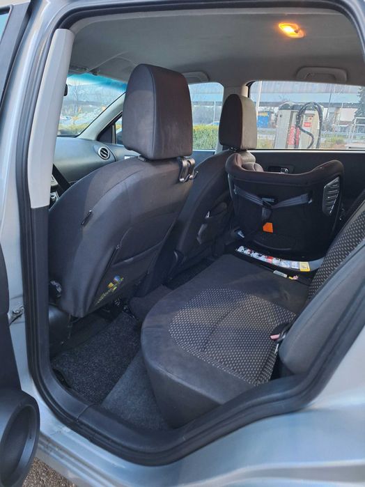 Нисан кашкай. 1.6 2008г. Бензин-газ.