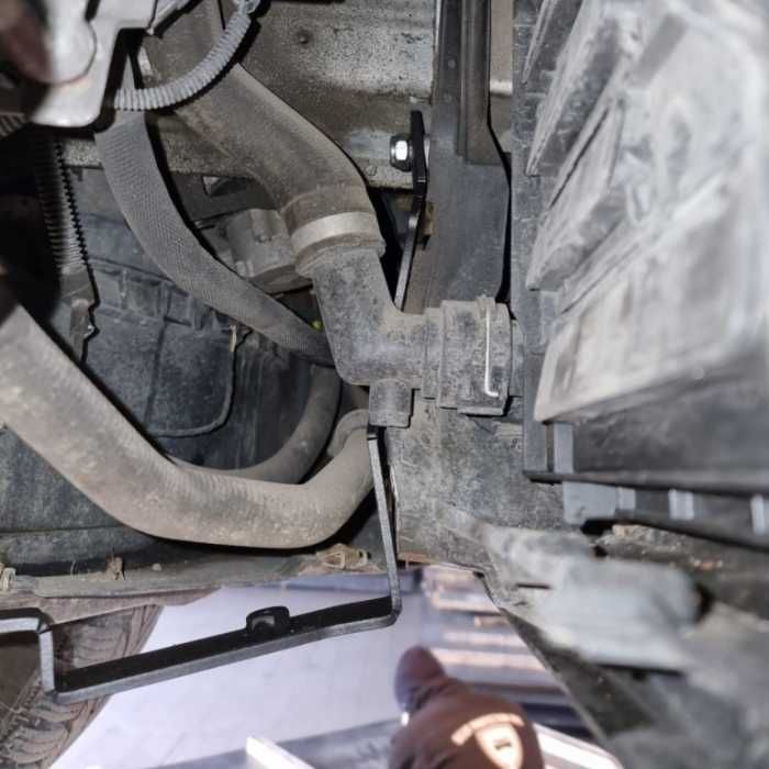 Метална кора под двигател скорости Audi A4 B9 2015г +