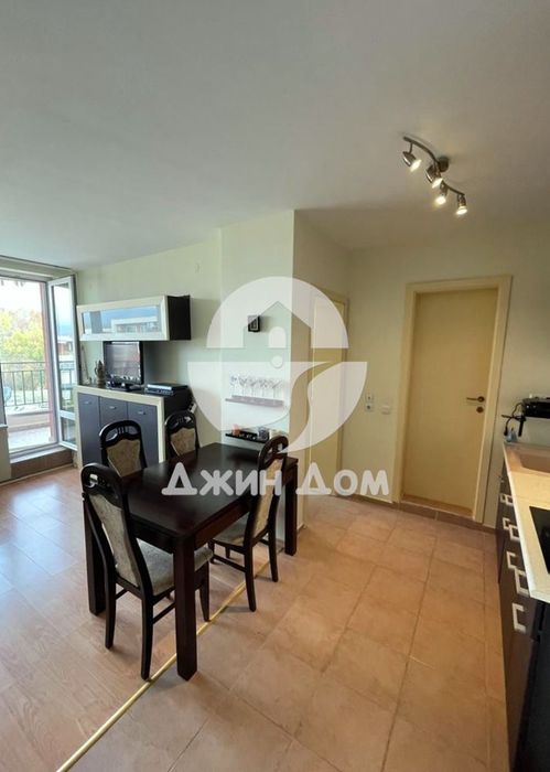 Продава се Двустаен апартамент в к.к. Слънчев бряг - 60 кв.м за 1067 €/кв.м - Снимка #2