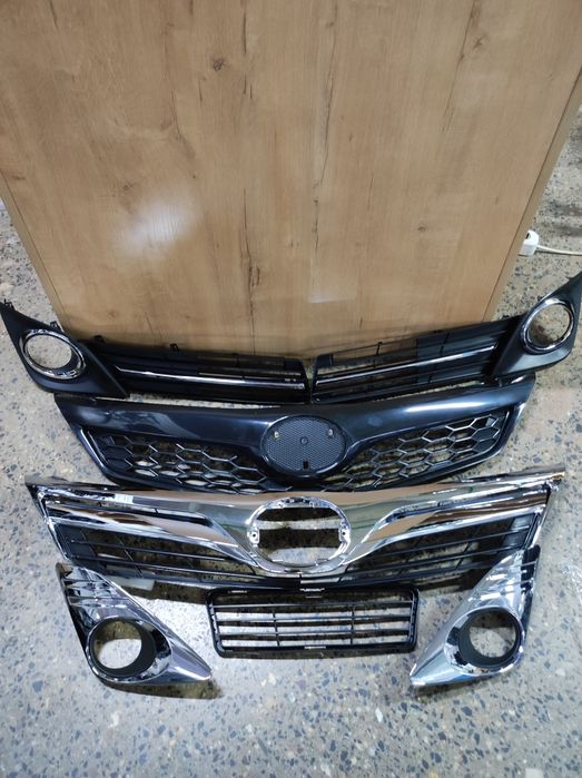 Решетка Камри 50 Se Le