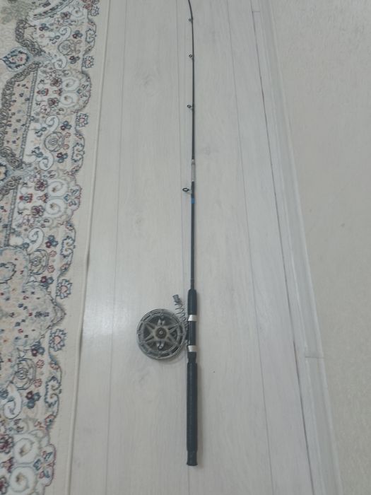 Продам спиннинги с Невскими катушками