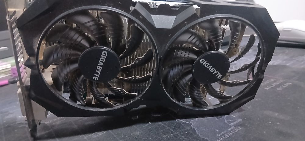 Vand plava video gtx 750 ti windforce