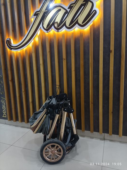 Продам коляску в отличном состоянии