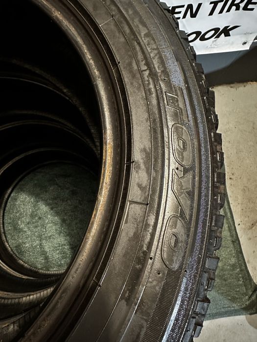 215/60 R17C 104/102T - Toyo H09 M+S DOAR 2 BUC RAMASE Oferta