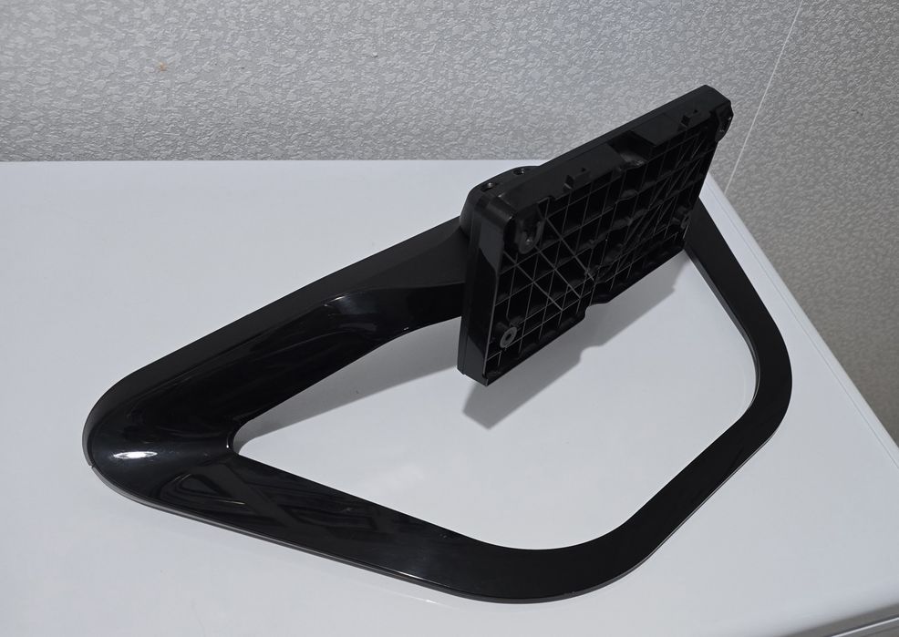 Подставка под телевизор