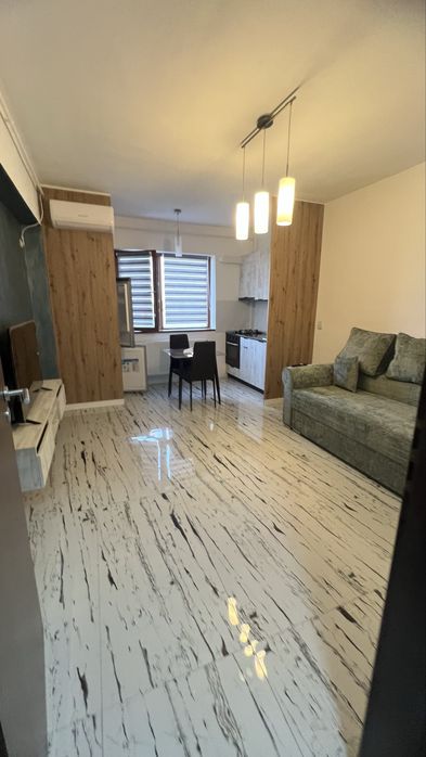 Inchiriez apartament   Cartier Latin (strada Alunului 47d-47e)