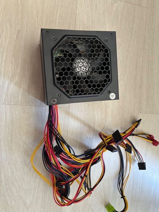 Захранване 500 w