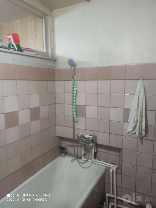 Продам свою 2/4/5 кв-ру,Урда,метро Мустакиллик,бывший магазин Динамо