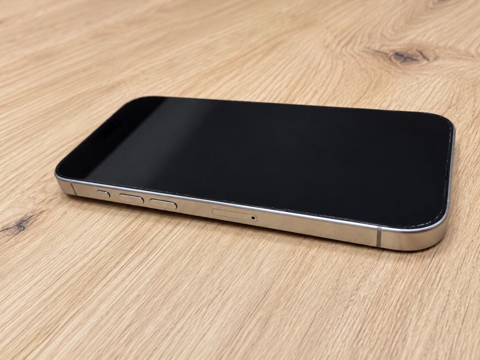 Заглавие: iPhone 15 Pro 256GB Natural Titanium / 87% Battery / Кутия + Кабел