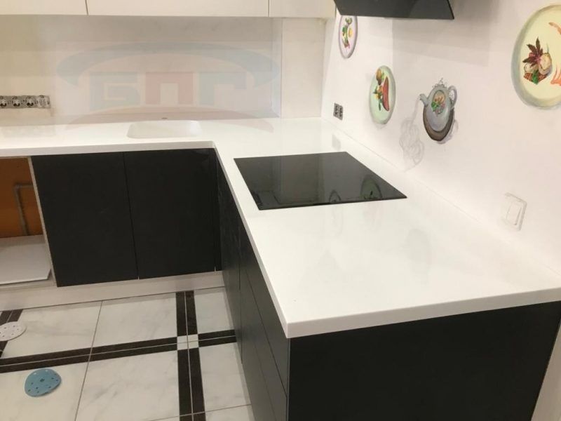 Столешницы барные стойки раковины из акрила и кварца