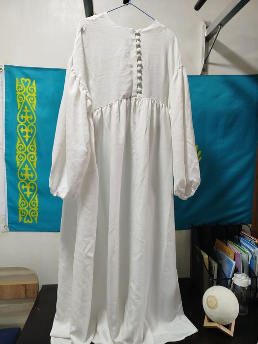 Продам длинное платье.