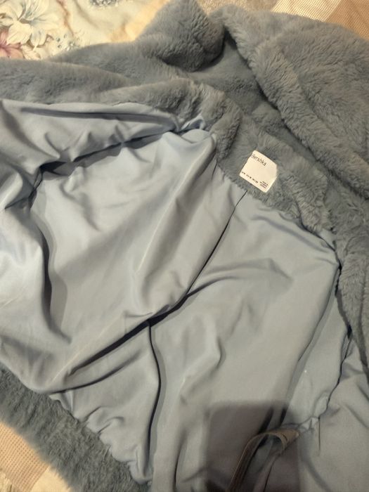 Пухкаво яке Bershka