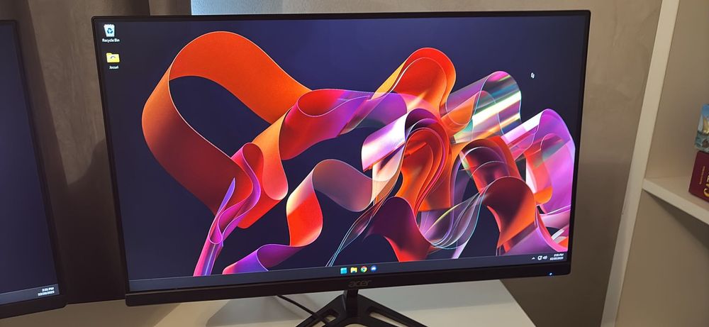 Acer 1080p 160 hz si  aoc 75 hz 2560 1440