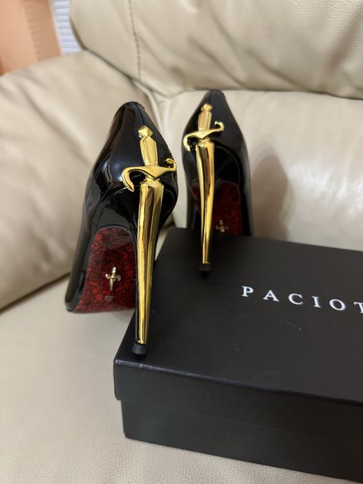 Cesare PACIOTTI 36-40 номер НАЛИЧНИ