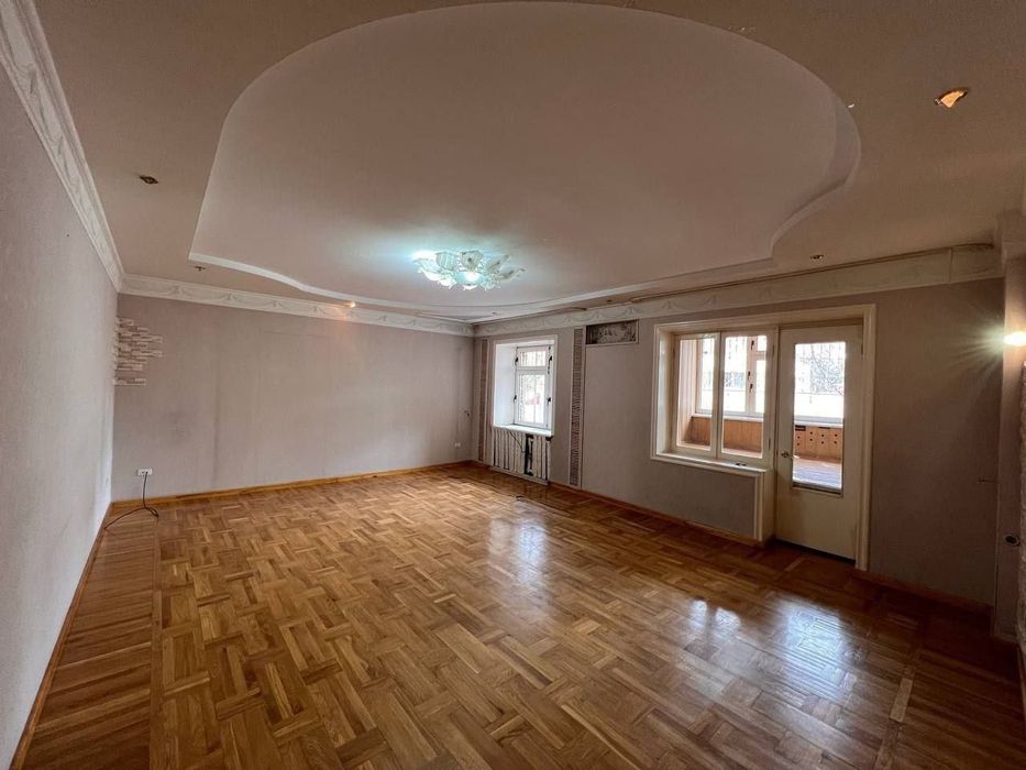 4 хонали Беруни Анкология Хувайдо махалла сотилади 135 квадр