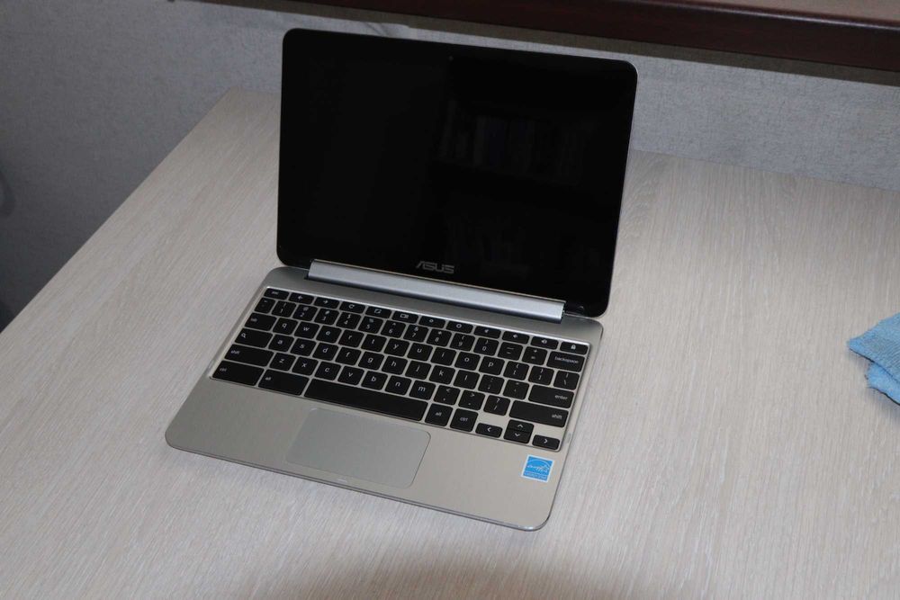 Asus Chromebook Хромбук