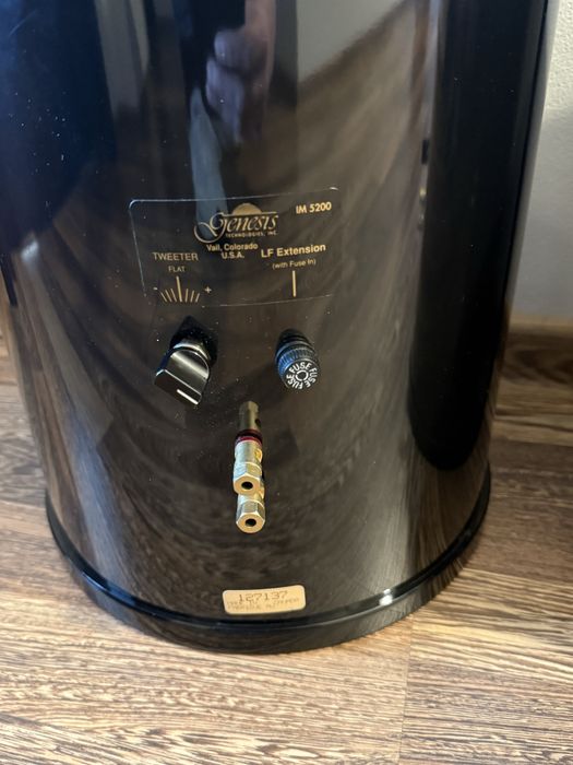 Boxe Genesis IM5200 USA