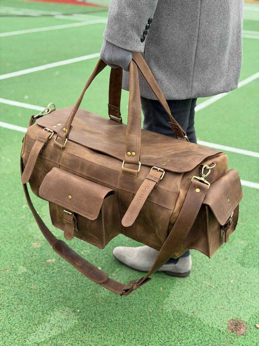 Geantă din piele naturală. Geantă de voiaj.