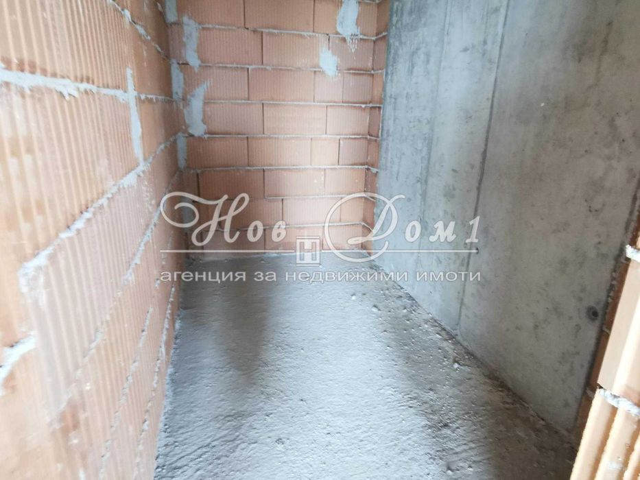 Продава се Четиристаен апартамент в София, Обеля 2 - 119 кв.м за 1190 €/кв.м - Снимка #5