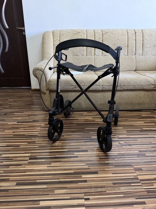 Cadru deplasare batrani dizabilitati din aluminiu