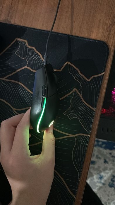 игровая мышка Logitech g102