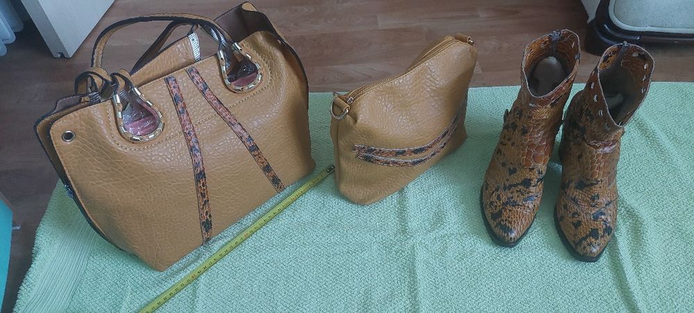 Боти крокодилска кожа,40½,Обувки No 40 и 41