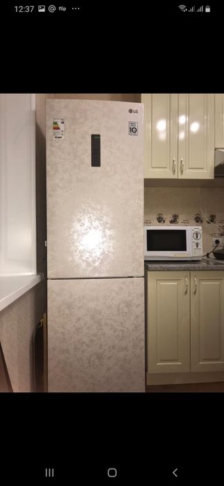 Продам холодильник.