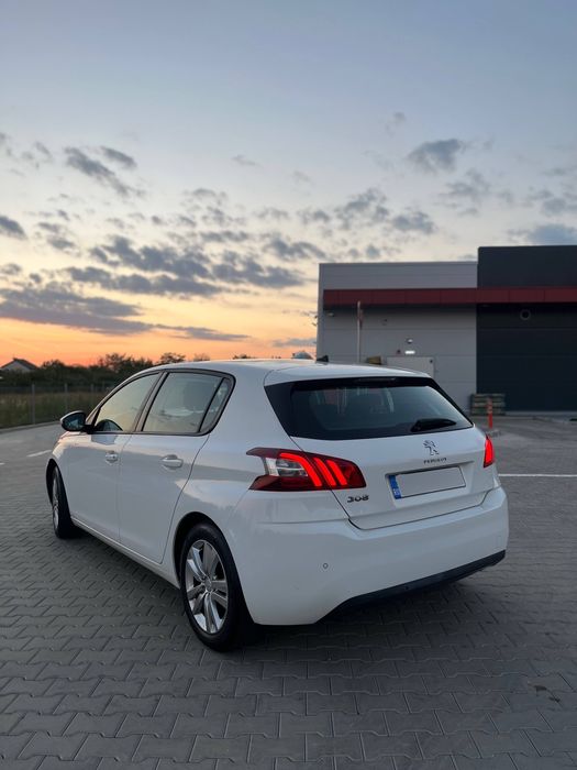 Peugeot 308 1.6 HDI - Consum mic, ideala pentru oras!