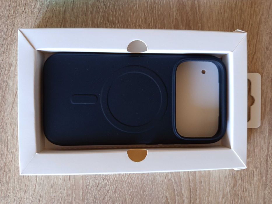 Кейс за iphone 17 pro, Оригинален