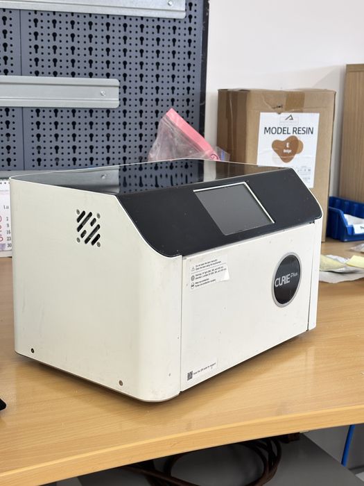Imprimantă 3D Ackuretta SOL Plus + UV Box Curie Plus
