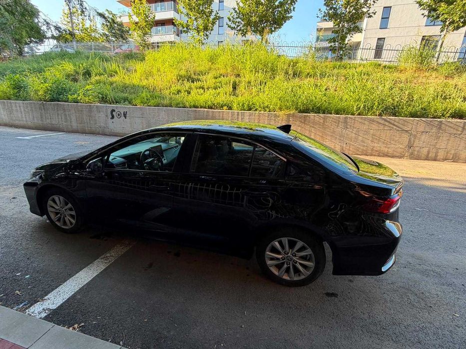 TOYOTA Corolla 2024 — imagine 2