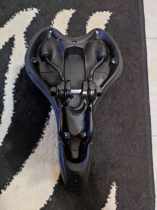 Сиденья для велосипеда