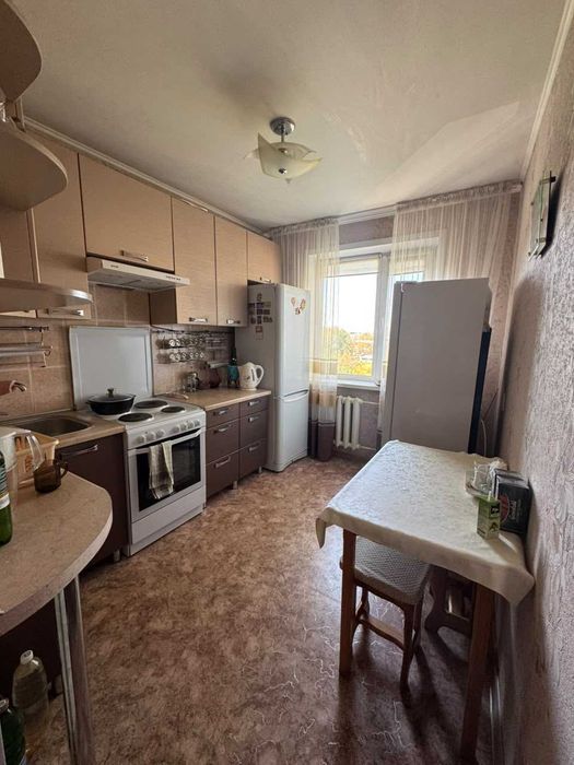 Продам 3 комн улучшенную квартиру