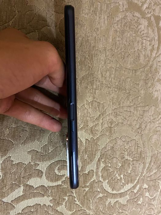 Продам телефон wiko 10