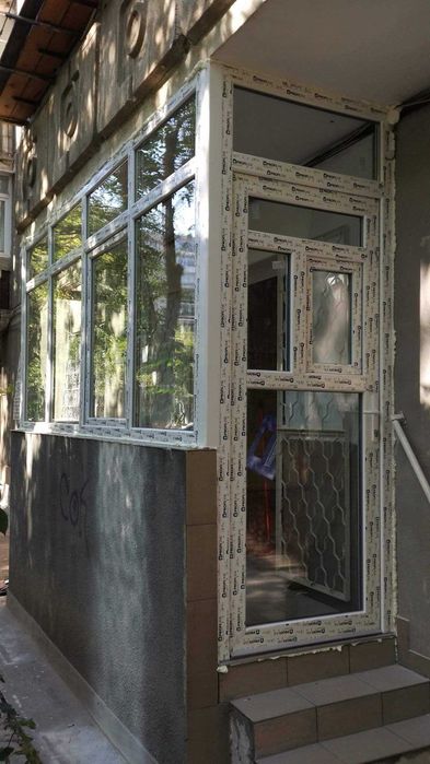 Reparatii Service Reglaje Tamplarie PVC si Rulouri Exterioare/Usi