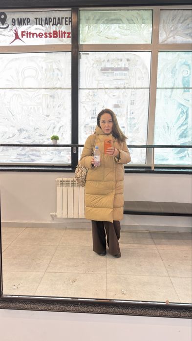 Продам лебяжий пуховик