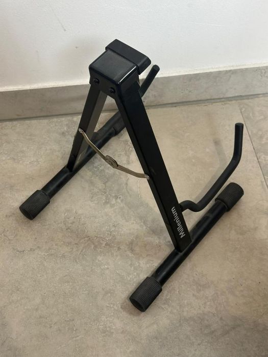 Suport Chitara Millenium -A-