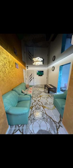 Vând apartament la cheie